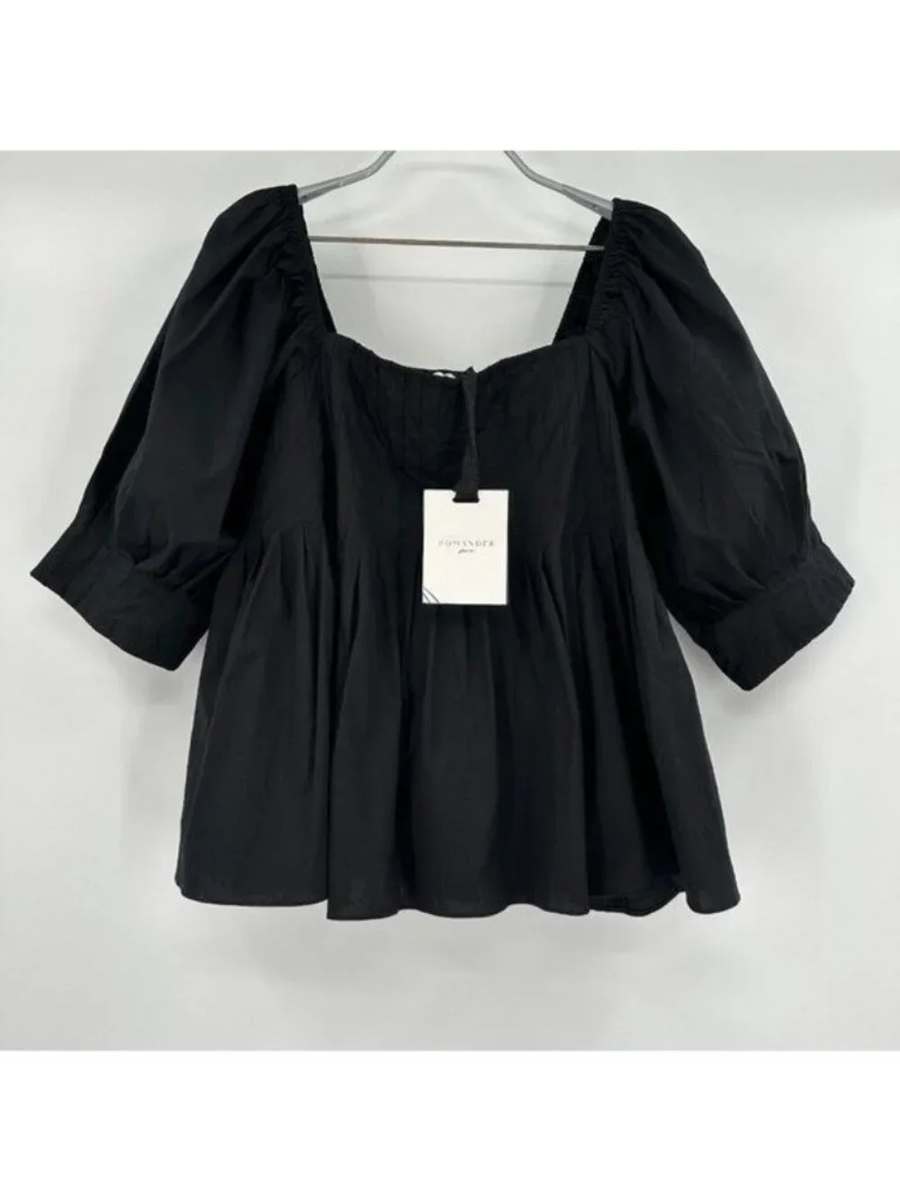 Pomander Place by Tuckernuck Black Shaye Blouse size S NWT Puff Sleeve Pleated